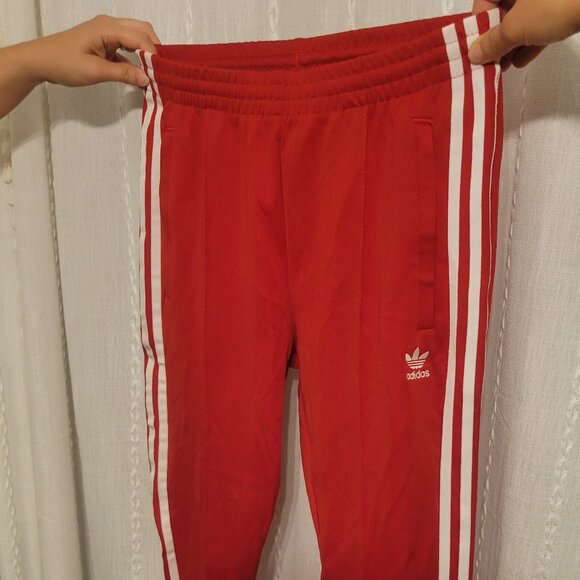 Adidas red track suit top and bottom with white stripes size medium - Picture 1 of 2